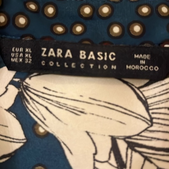 Zara vintage flowered button-up blouse - Picture 4 of 6